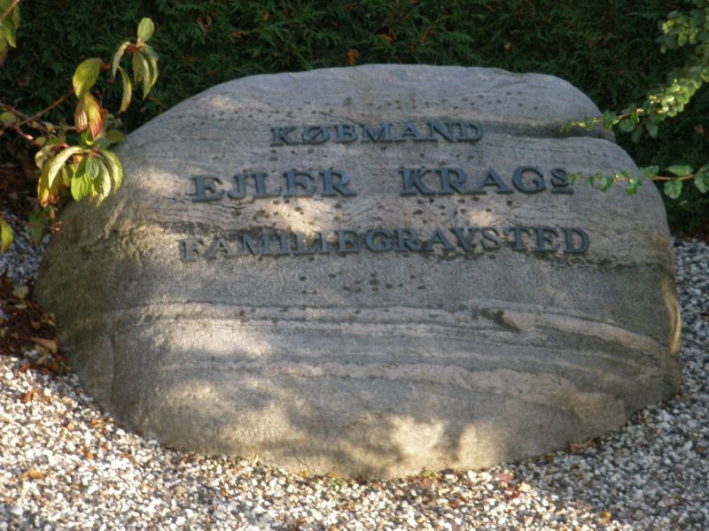 Ejler Krag's familiegravsted.JPG